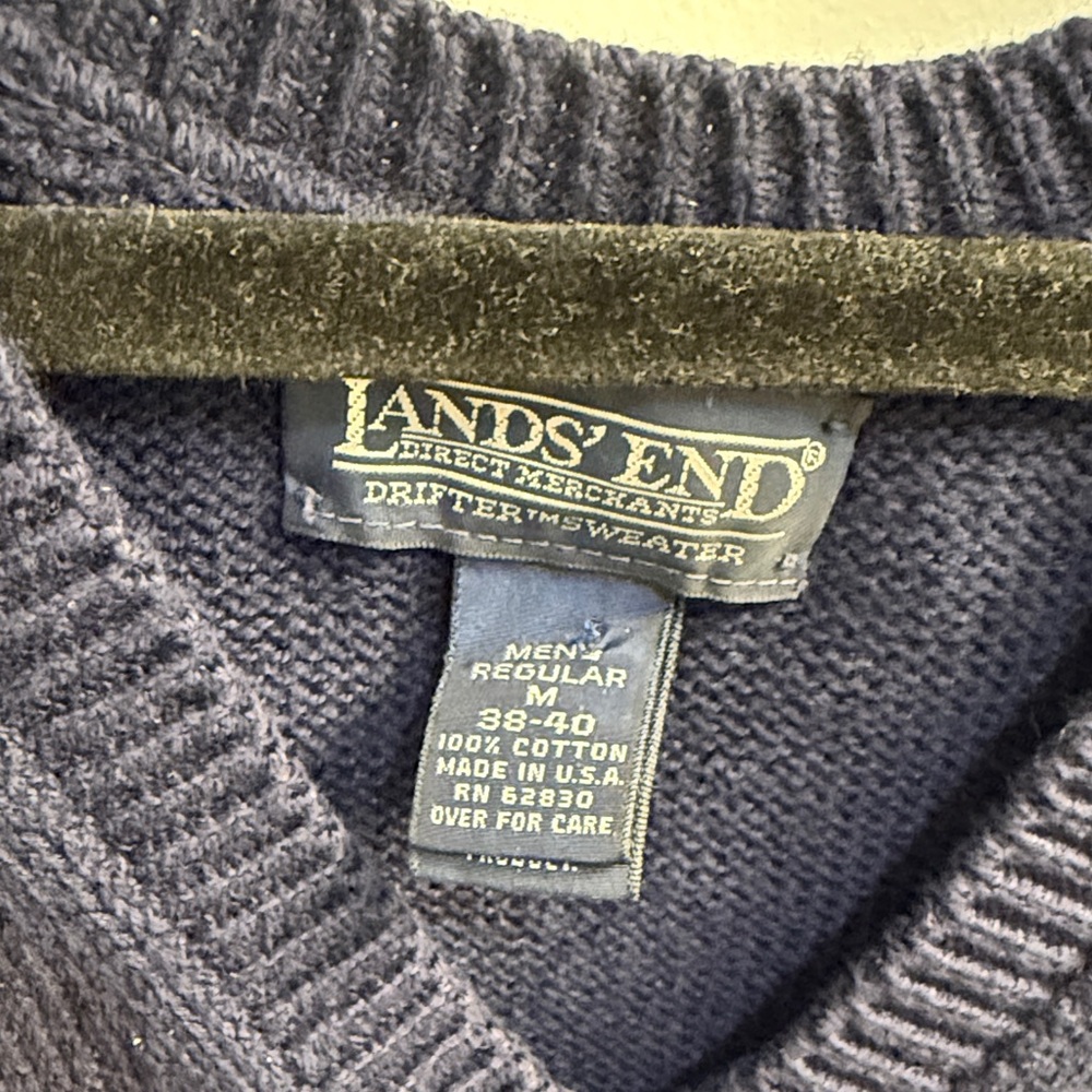 Lands End Oversized Navy Blue V-Neck Knit Sweater Vest - Picture 2 of 3
